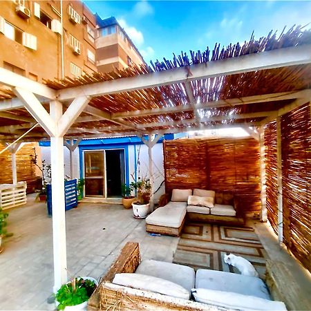 Airport Rooftop Club Luxurious Rooms And Studios Кайро Екстериор снимка