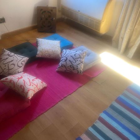 Airport Rooftop Club Luxurious Rooms And Studios Кайро Екстериор снимка