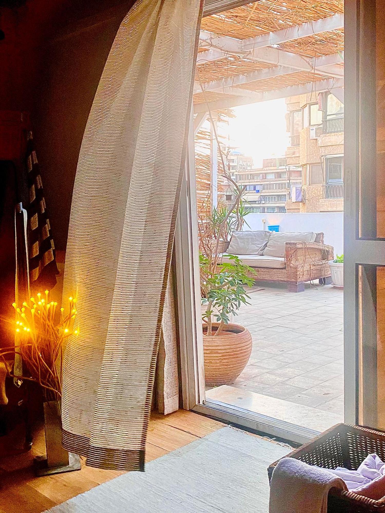 Airport Rooftop Club Luxurious Rooms And Studios Кайро Екстериор снимка