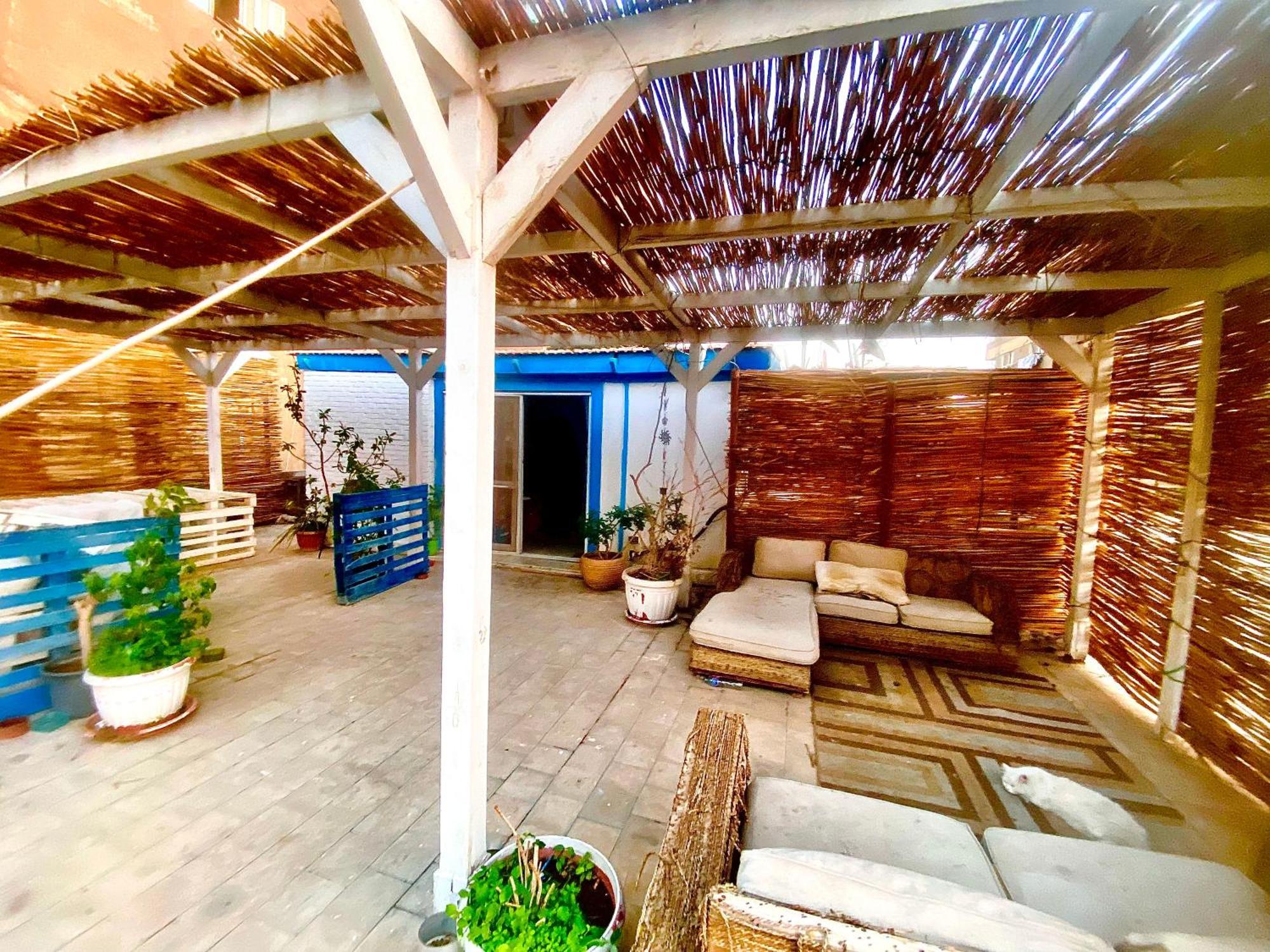 Airport Rooftop Club Luxurious Rooms And Studios Кайро Екстериор снимка