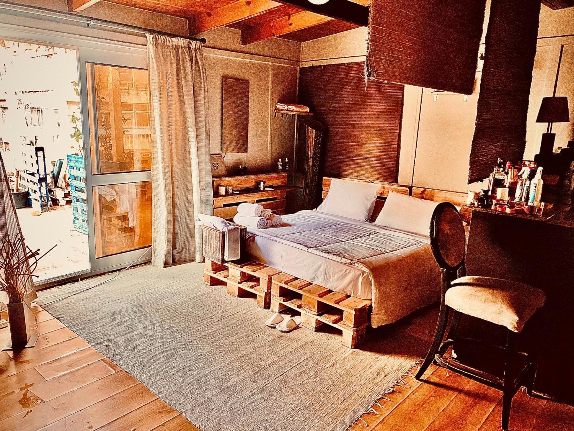 Airport Rooftop Club Luxurious Rooms And Studios Кайро Екстериор снимка