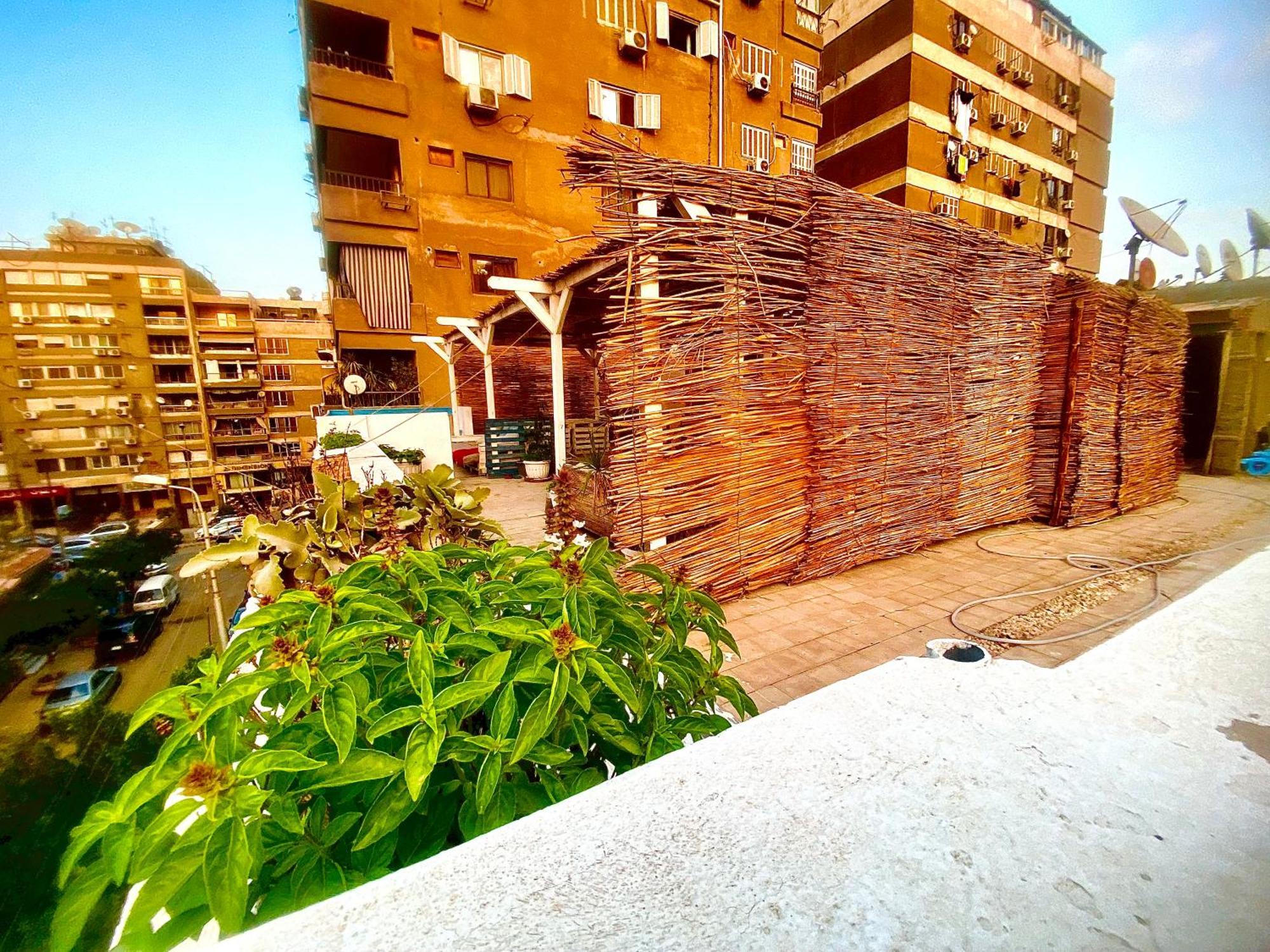 Airport Rooftop Club Luxurious Rooms And Studios Кайро Екстериор снимка