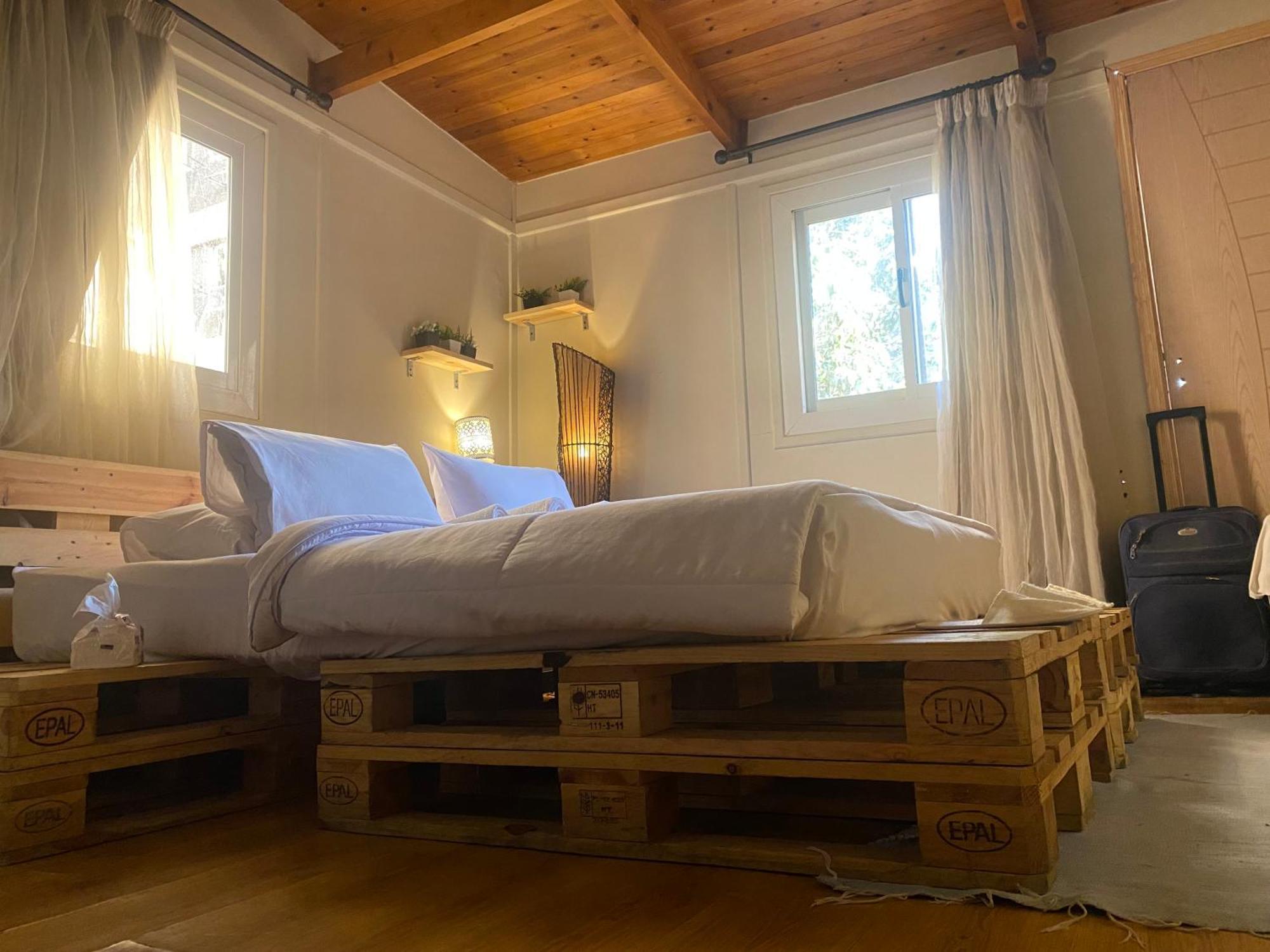 Airport Rooftop Club Luxurious Rooms And Studios Кайро Екстериор снимка