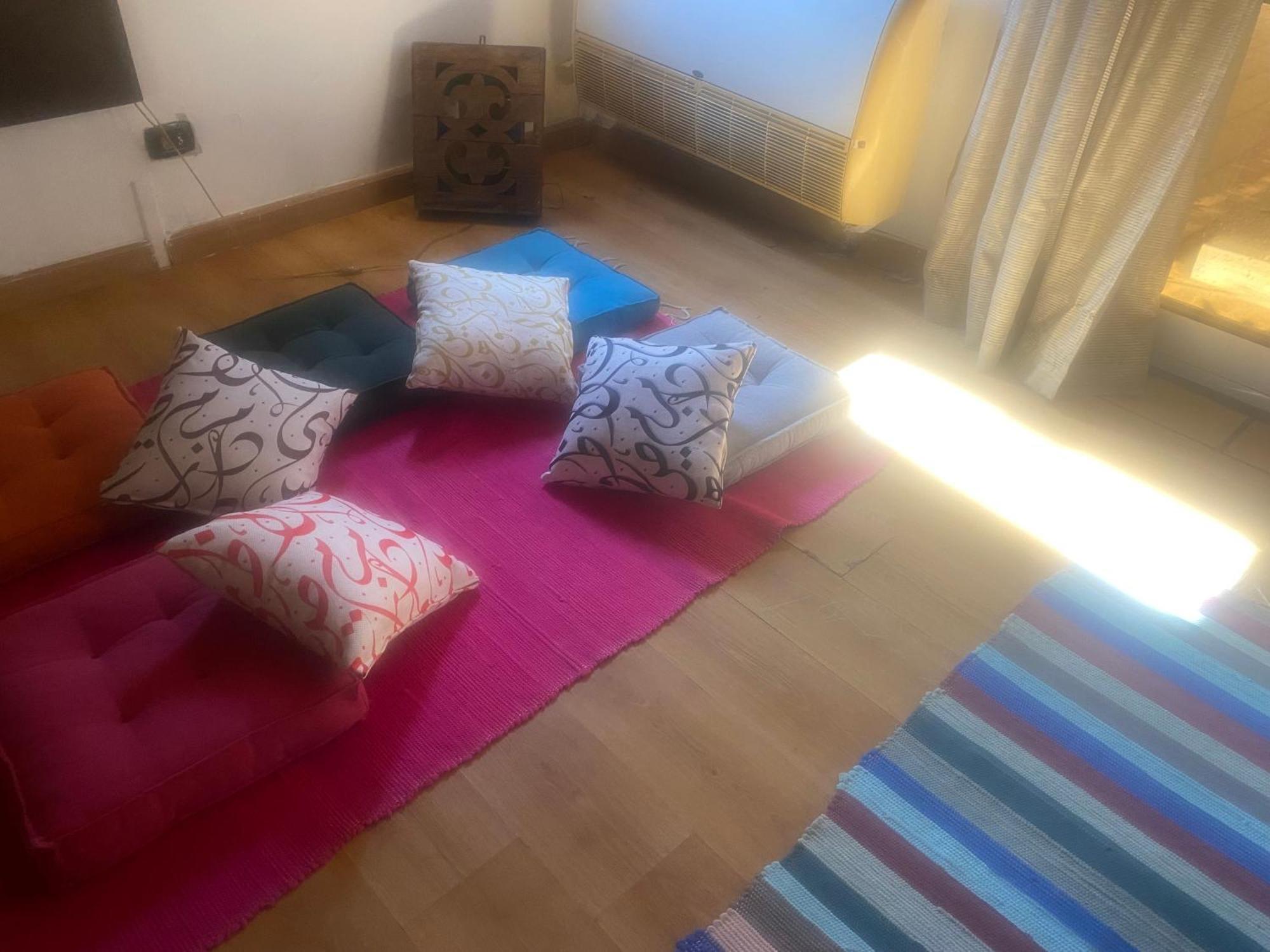 Airport Rooftop Club Luxurious Rooms And Studios Кайро Екстериор снимка